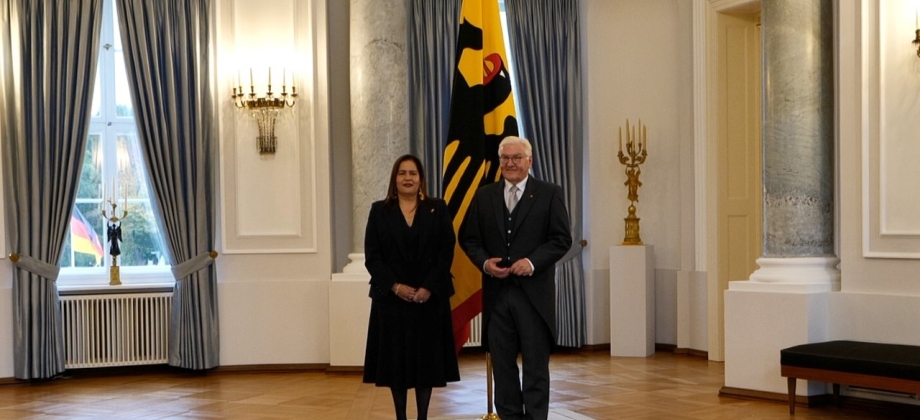 Embajadora de Colombia en Alemania, Yadir Salazar Mejía  presentó hoy cartas credenciales ante el Presidente Federal, Frank- Walter Steinmeier