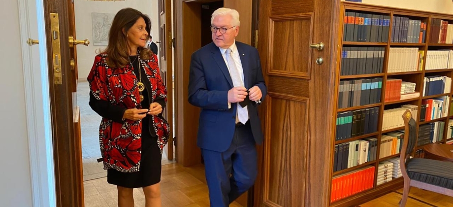 Vicepresidente – Canciller se reúne con el Jefe de Estado de Alemania, en compañía del Alto Comisionado para la Paz y el Alto Consejero para la Estabilización y la Consolidación  
