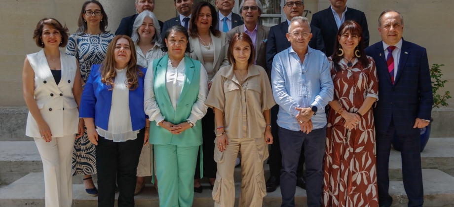 Embajadora de Colombia en Alemania participó en el encuentro estratégico con la Ministra de Relaciones Exteriores Laura Sarabia para continuar fortaleciendo las relaciones con la Unión Europea