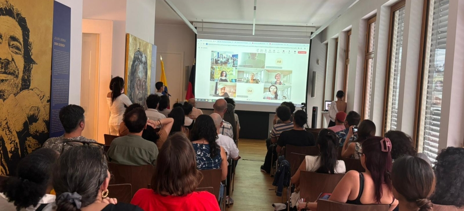 Lanzamiento de la Red Colaborativa de la Diáspora Colombiana en Alemania, del sector cultural, KunstCol