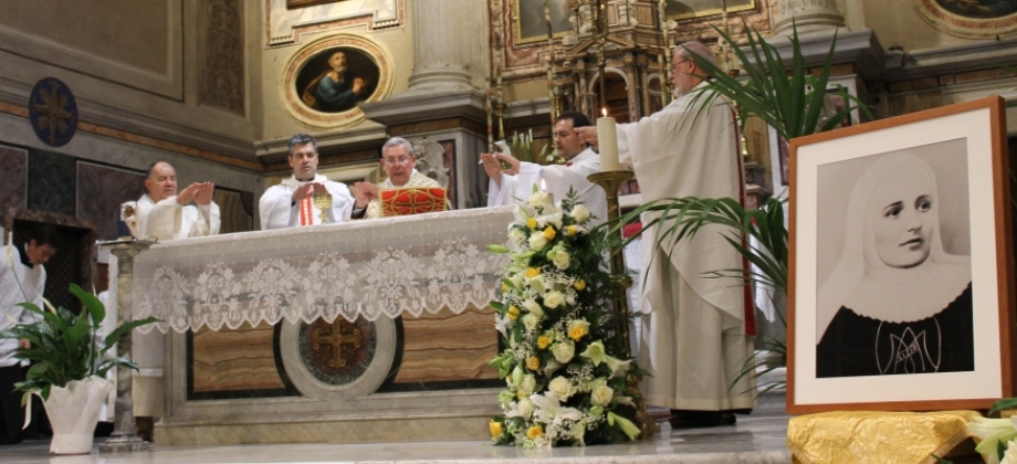 Con una misa y la reliquia de Santa Laura, la Embajada de Colombia ante la Santa Sede celebró el primer aniversario de su canonización