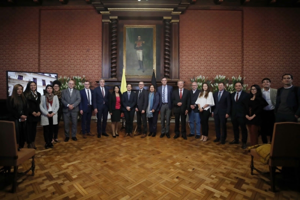 Conversatorio "150 años de relaciones Colombia-Alemania: la transición energética en el centro del debate"