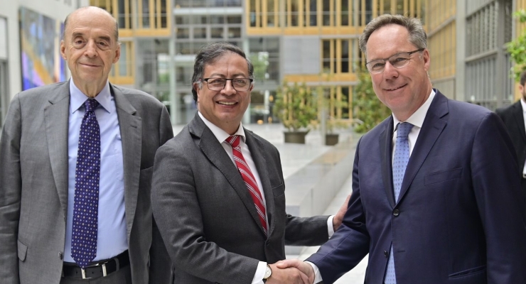 Presidente Gustavo Petro y canciller Álvaro Leyva se reunieron con empresarios alemanes para explorar nuevas oportunidades para los colombianos en el país germano